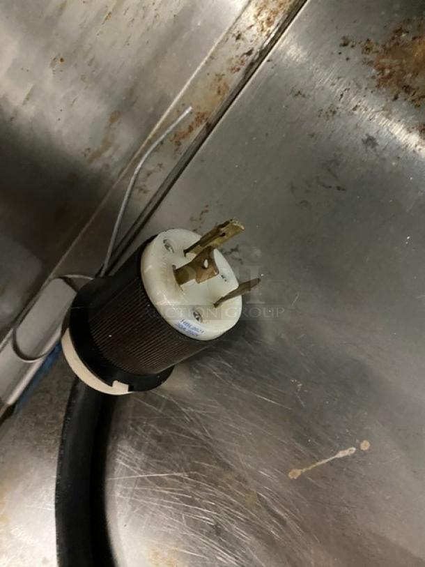 Atlas Metal WIH-D&M-4 electric powered 4-well hot food/steam table plug detail, 208V, on casters, stainless steel finish.