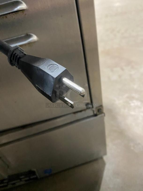 Visvardis DG12V Turbo Gyro Machine, stainless steel, 6 double burners, liquid propane/natural gas, plug detail shown.