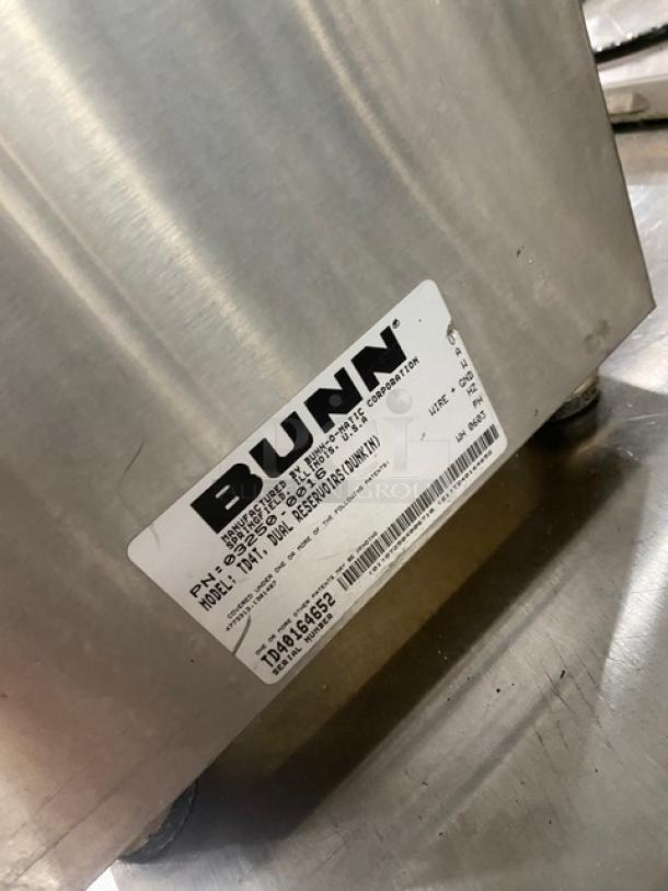 Bunn TD4T commercial iced tea dispenser, stainless steel, dual 1.5-gallon reservoirs, Model: TD4T, SN: TD40164652, countertop.