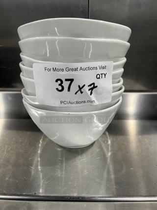 Crate&Barrel white round bowls, commercial grade, stack of seven, excellent condition, 7X your bid offer, labeled "37 x 7".