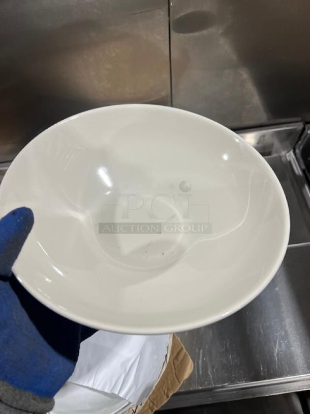 Anfora Commercial white round bowl, gently used, smooth finish, no visible chips or cracks, 12-inch diameter.