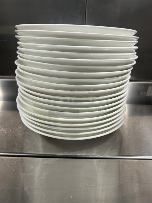 Fortessa Commercial White Round Plates, stack of 20, pristine condition, durable design, perfect for high-volume use.