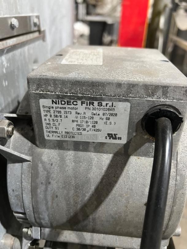 Mainstreet Equipment FGC100 convection oven, stainless steel, natural gas, single stack, includes wired oven rack, on casters.