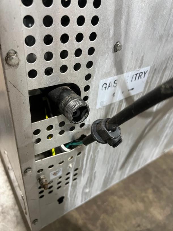 Mainstreet Equipment Convection Oven FGC100, stainless steel, natural gas powered, SN: 1120CG1N021, features gas entry port.