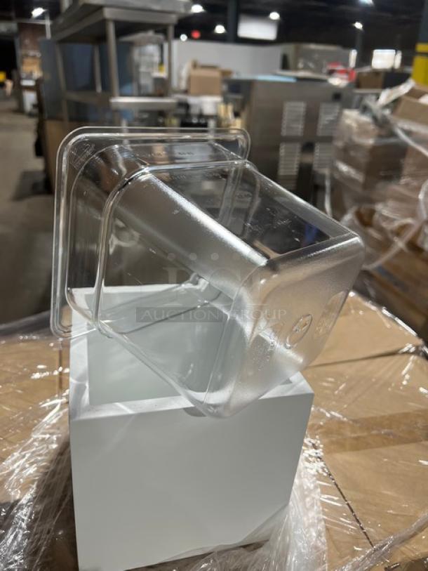 Cal-Mil 16-00 Custom Square Ice Merchandiser with clear polycarbonate food pan, brand new condition, ideal for commercial use.