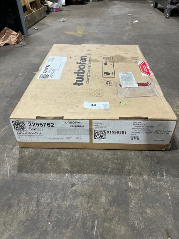 Brand new Moffat Turbofan Series stainless steel double stacking kit, model DSK2223, in original packaging. Serial: 2295762.