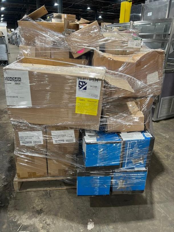 Mixed pallet containing various commercial items including San Jamar Saf-T-Scoop model SI7000, Flik Stool model 1194, and more. Brand new condition.