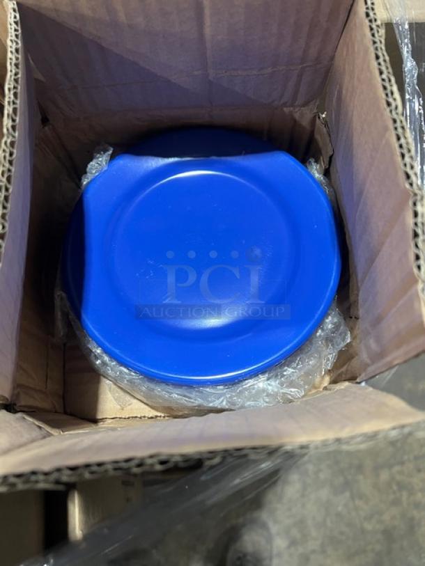 Mixed pallet auction item featuring San Jamar Saf-T-Scoop, Impulse Flik Stool, and commercial plates. New condition.