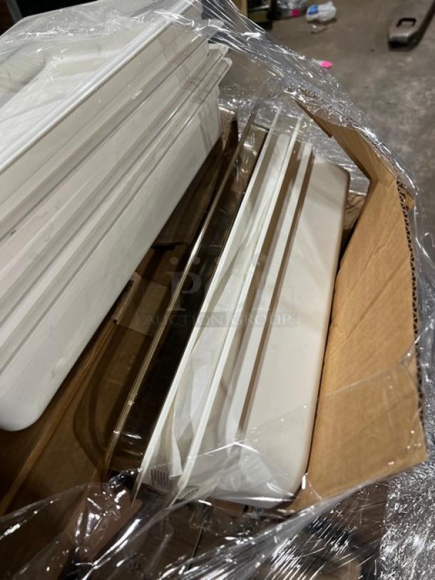 Mixed pallet of commercial kitchenware, includes Steelite champagne flutes, polycarbonate pans, and Cambro proofing boxes. Brand new.