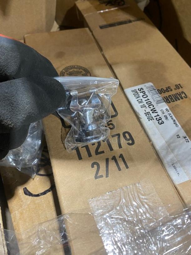 Mixed pallet featuring Handi-Foil, Cambro, HFA containers, utensils, and accessories. Includes model numbers and packaging.