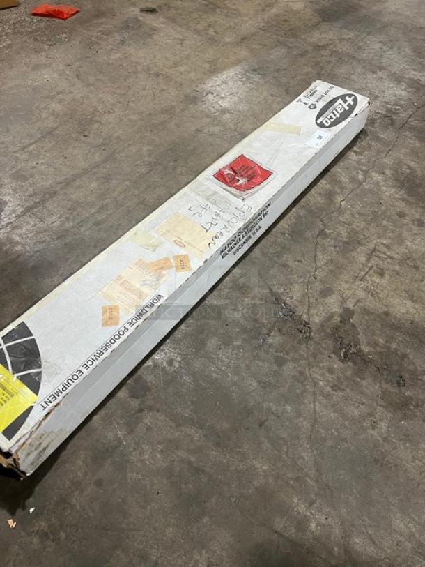 Brand new Hatco Glo-Ray GRAH-60 high wattage infrared warmer in original packaging. Model: GRAH60, 120V, 1 phase.