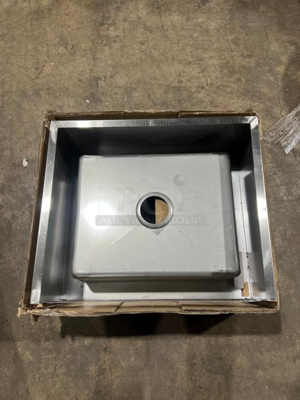 Advance Tabco stainless steel mop sink, model 9-OP-20, 16"x20", 6" deep. Scratch-N-Dent condition, in original packaging.