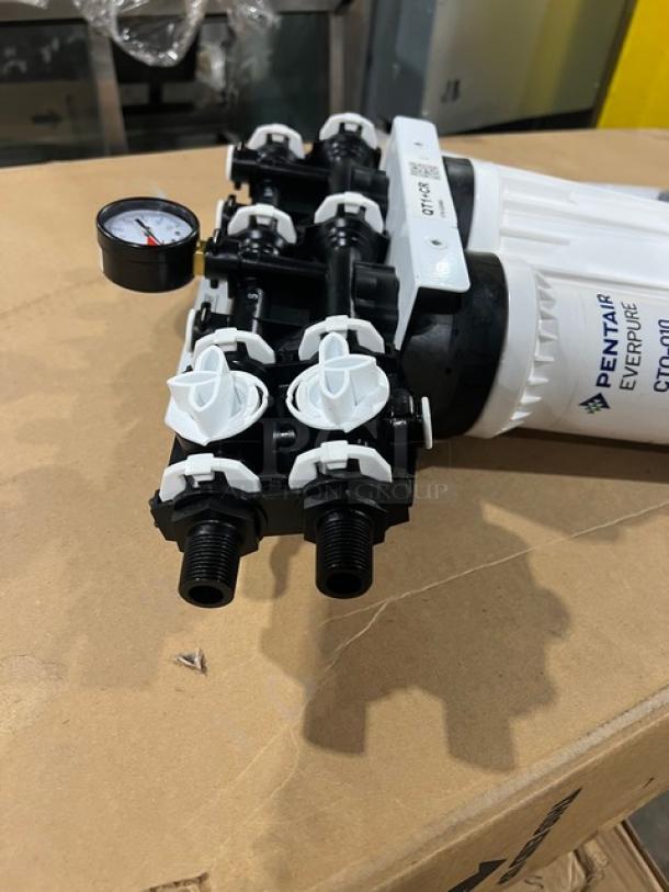Brand new Pentair Everpure QT1+CR commercial water filtration system, featuring chloramine reduction.