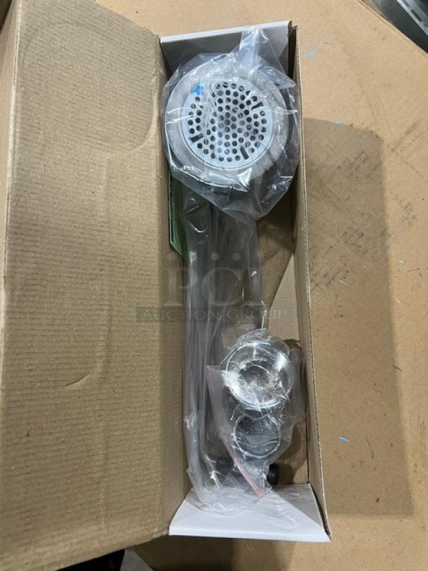 T&S Commercial Waste Drain Valve Model B-3940 in box. Includes twist handle, brand new condition.