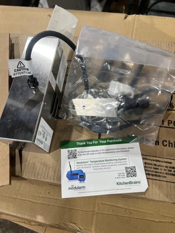 Brand new FAST FMP Series Z080120HFC stainless steel electric zap timer, 120V, 8-product capacity with manual and cable.