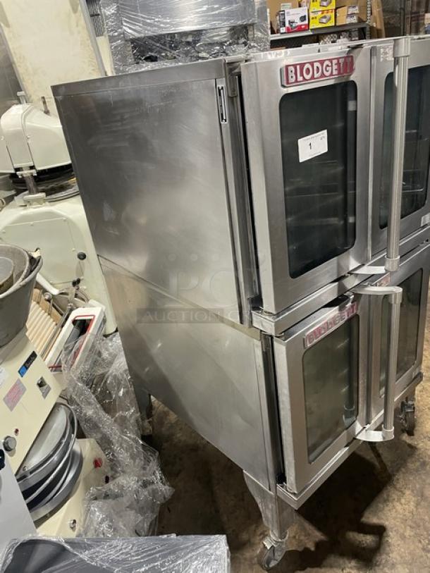 Blodgett HydroVection HV100G/AA double convection oven, stainless steel, natural gas, wired rack, on casters, used.