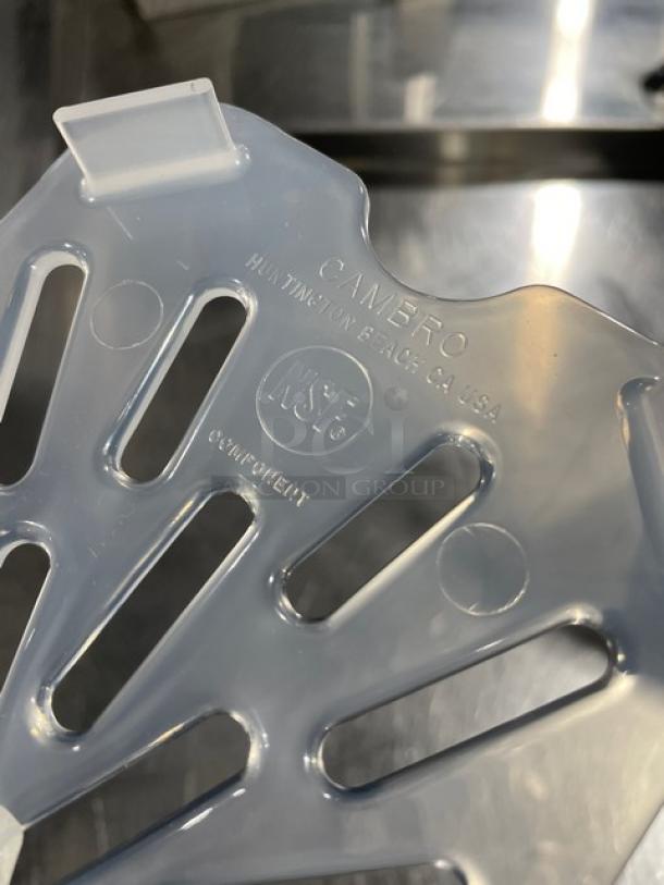 NEW Cambro Commercial 1/4-Size Scratch Resistant Food Pan Drain Shelf, Model 40PPD190, translucent with NSF marking.