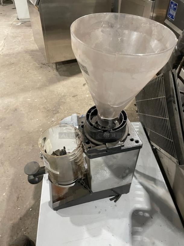 Cunill commercial electric espresso coffee bean grinder, countertop model, used condition, SN: 845239, with visible hopper and burrs.