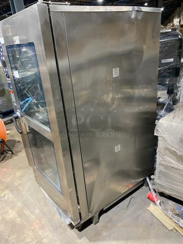 Alto-Shaam Combitherm 20.20ESG full-height stainless steel combi oven, 20-pan capacity, on legs, natural gas, includes wired rack.