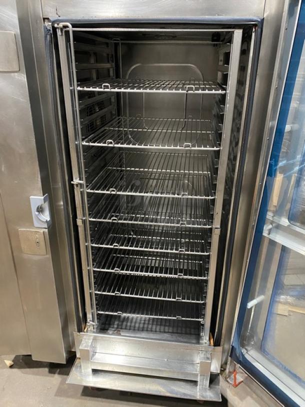 Alto-Shaam Combitherm 2020ESG commercial combi oven, stainless steel, natural gas, 20-pan capacity, roll-in style, wired rack included.