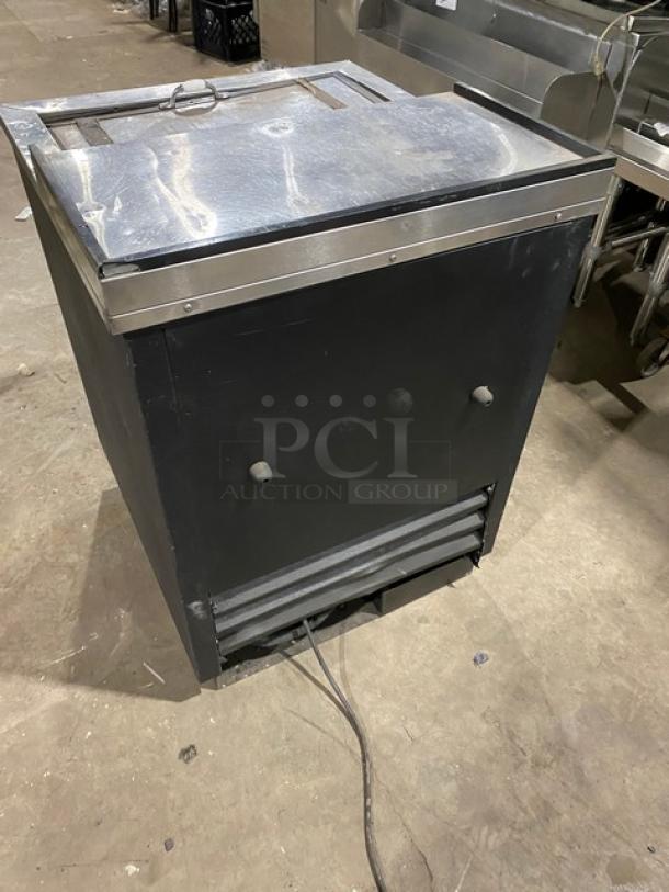 True Commercial Black 24.5" Bottle Cooler, model TD-24-07, with stainless steel sliding lid. Used condition.