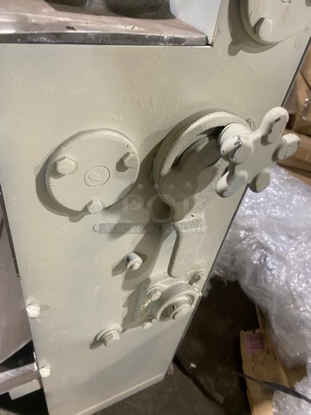 Acme 7 Series stainless steel electric pizza dough roller/sheeter, Model 7, serial 7-2375. Countertop machine, 115V 1 Phase. Good condition.