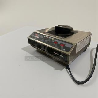 Aladdin Temp-Rite ADV700 heated holding/proofing cabinet in top-tier condition, 208-240V, 3 Phase. Fully tested and working.