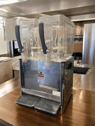 COMAI commercial cold drink dispenser with two clear tanks, model LYJ-JY/P12LX2, superb condition, tested and working.
