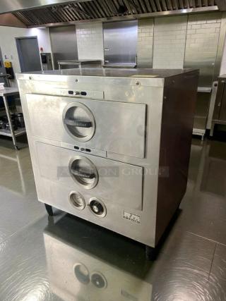 Toastmaster Commercial Double Warming Drawer, 208V, exceptional condition, fully tested, model TST-L-DRW-0087.