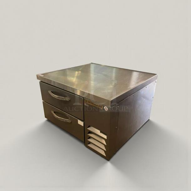 Beverage-Air WTRCS36-1-003 refrigerated worktop with drawers, premium condition, 115V, tested and working.