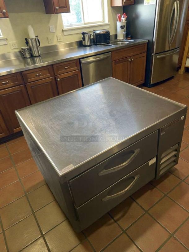 Beverage-Air WTRCS36-1-003 refrigerated worktop with drawers. Premium condition; stainless steel; fully tested; 115V.