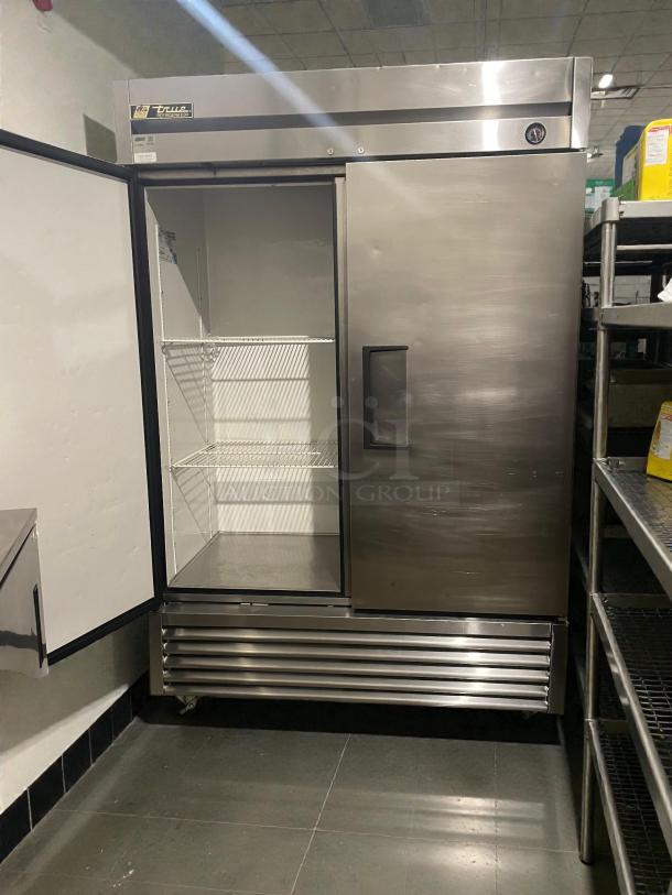 Exceptional condition True T-49 commercial refrigerator, stainless steel, single phase 115V, fully tested, made in USA.