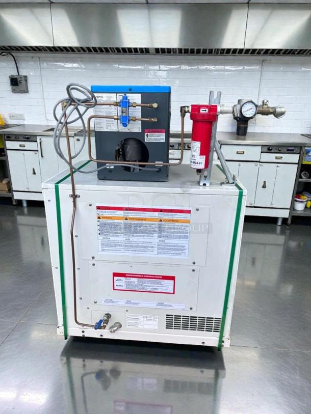 Powerex oil-less scroll air compressor with SPX Hankison air dryer, model HPR5-10. Superior condition, fully tested.