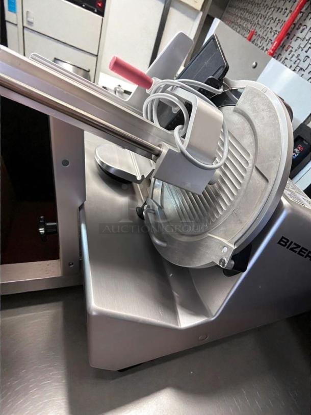 Bizerba GSP HD IW-90 GCB semi-automatic meat slicer in exceptional condition, stainless steel, fully tested and working.