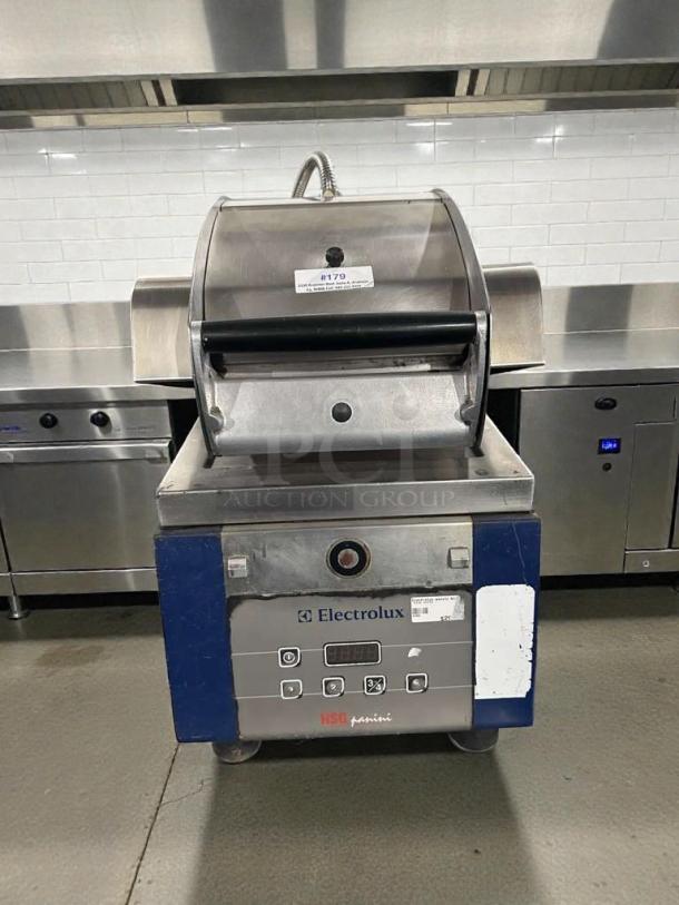Electrolux HSG Panini Grill, Blue Series, 208V, single phase, immaculate condition, fully tested, model ELX-L-HSG-0125.