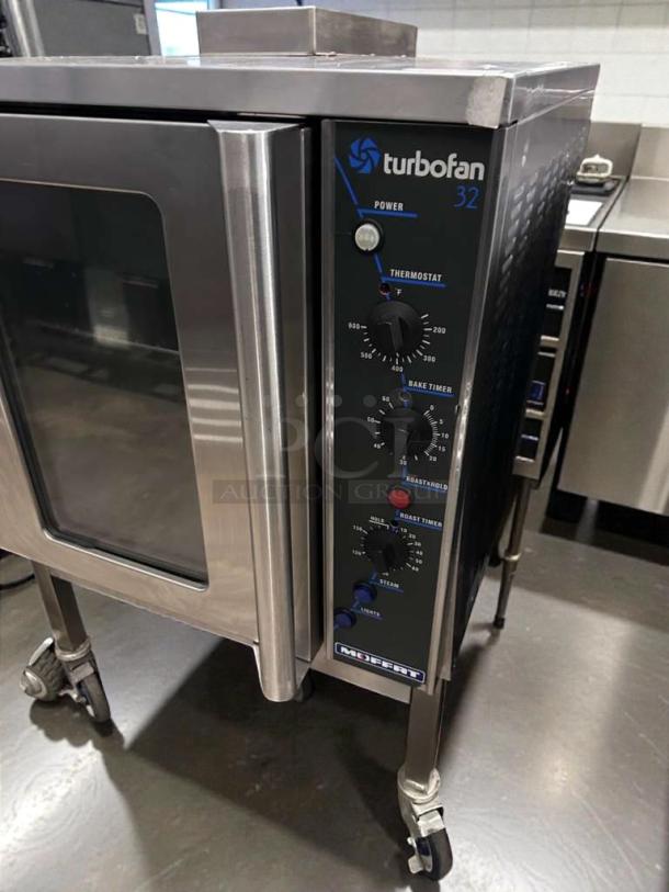 Moffat Turbofan E32MS Electric Convection Oven, 208V, superior condition, features control dials, model TBF-L-OVN-0129.