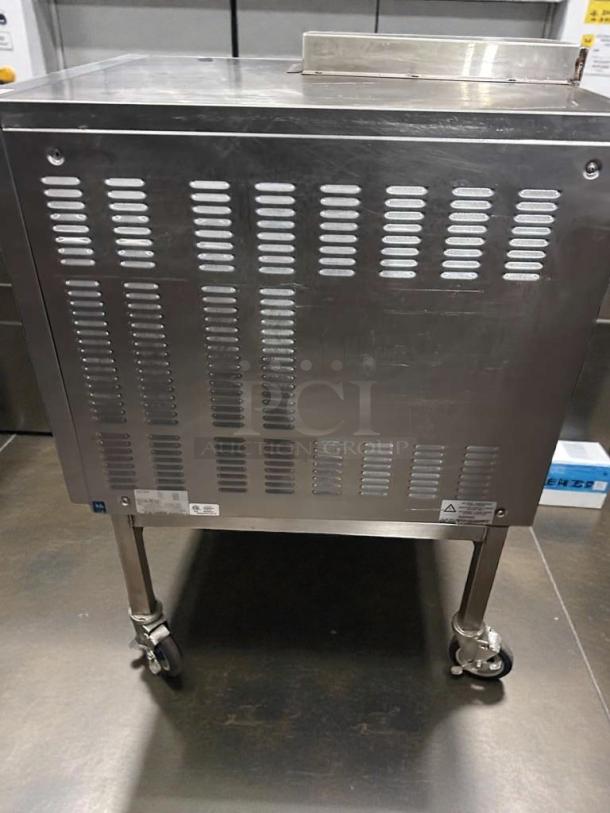 Moffat Turbofan E32MS electric convection oven, superior condition, 208V, single phase, fully tested and working, on casters.