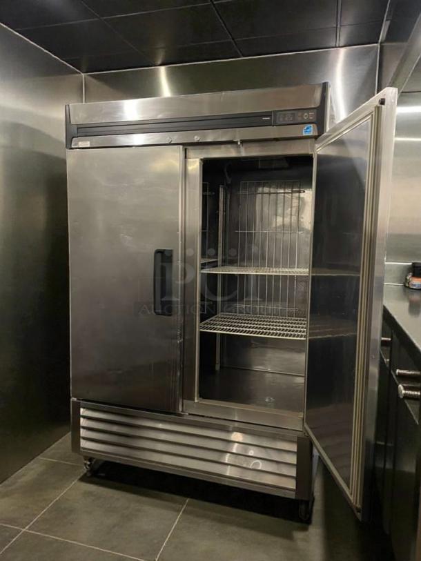 True R49-S Commercial Refrigerator in immaculate condition. Stainless steel, single phase, tested and working. Door open, shelves visible.