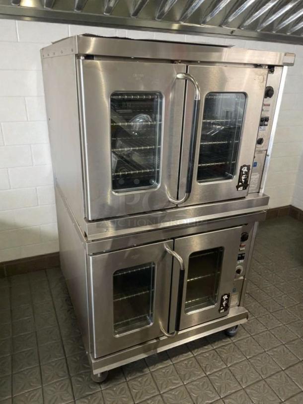 High-grade Montague FX Series double stack commercial convection oven, 208V, single phase, stainless steel, fully tested and working.