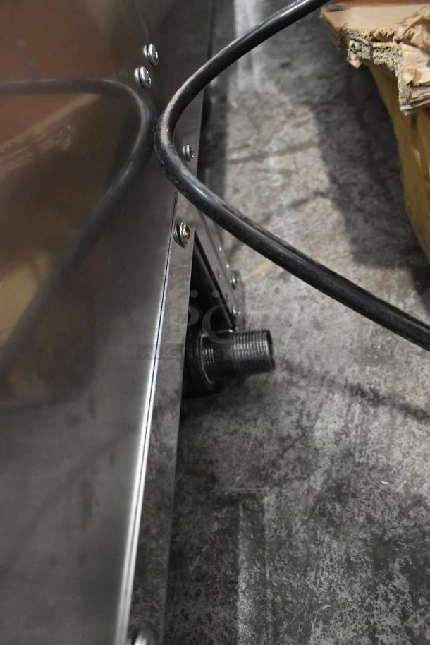 Brand new Garland 372GT72GT72N stainless steel countertop griddle, natural gas, 168,000 BTU, minor scratches.