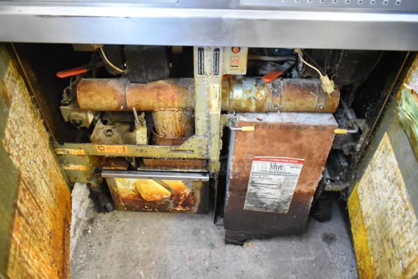 Frymaster FPGL230-2RCA commercial deep fryer, natural gas, 150,000 BTU, stainless steel, 2-bay, floor style, used condition.