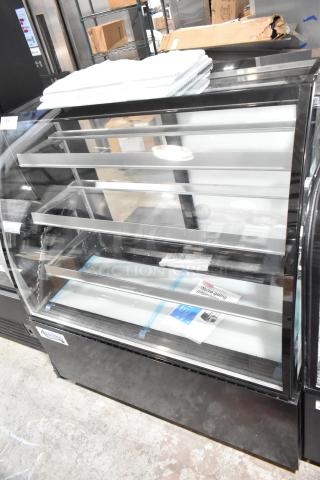 BRAND NEW SCRATCH AND DENT! Avantco 193BCT48B 49