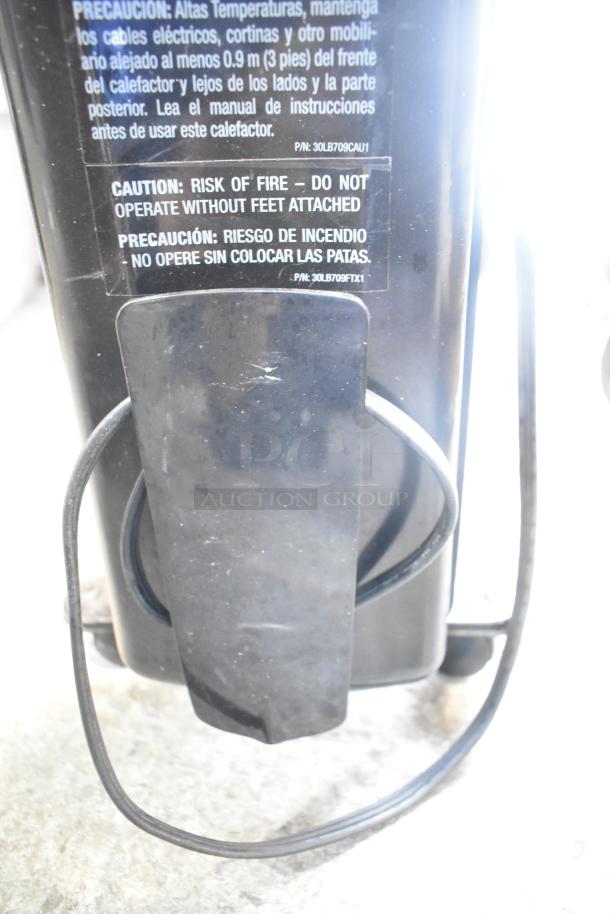 Honeywell KAZ HZ-709-WMT air heater showing caution labels; electric powered, 120V, 1 phase, good condition.