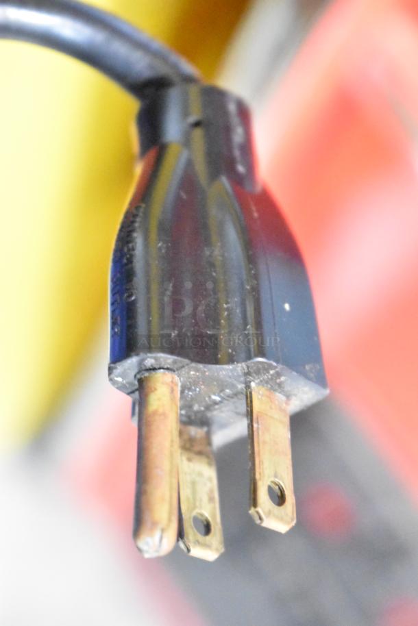 Plug of the Smart TRC Metal Floor Style Ticket Counting Machine, showing a standard 120-volt, 1-phase connection.