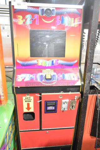 Smile Metal Floor Style Photo Machine. 120 Volts, 1 Phase. - Item #1227646