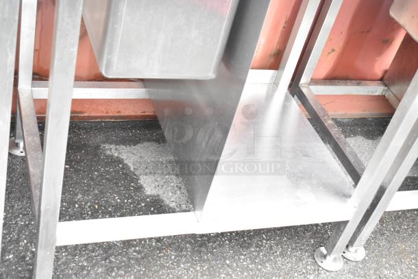 Stainless steel single bay sink with backsplash and under shelf. Used condition. Ideal for commercial kitchens.