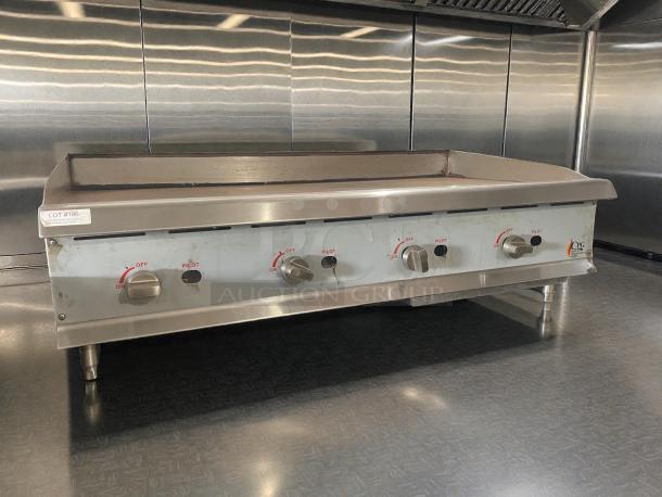 Cooking Performance Group 48" gas griddle, model 351GMCPG48NL, pristine condition, tested, located in Lancaster, PA.