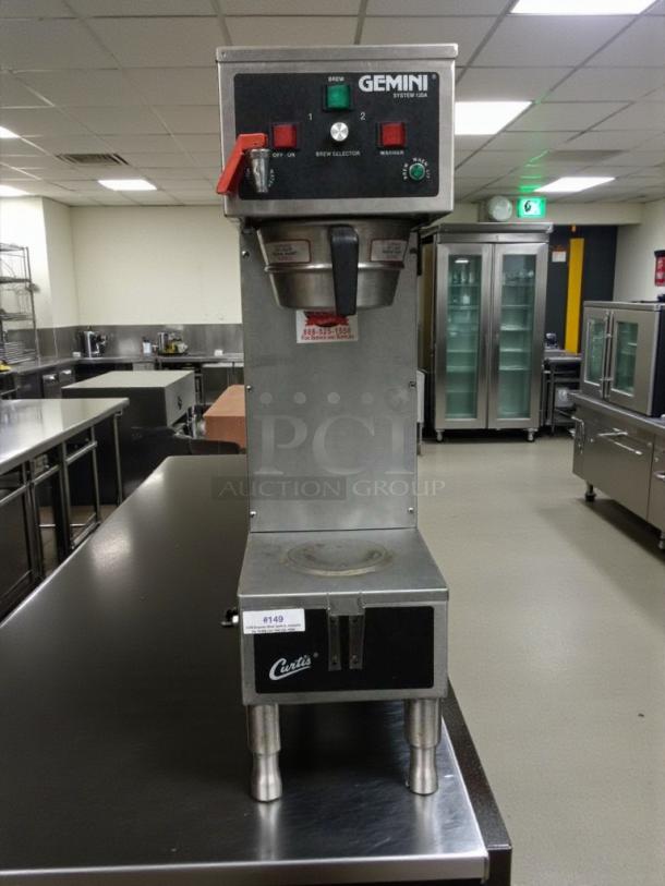Pristine Curtis Gemini GEM-120A coffee brewer. 115V, single phase, stainless steel, fully tested, excellent condition.