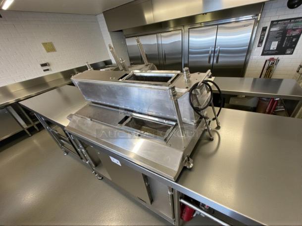 HARDT GR-224 commercial electric grill/toaster, premium condition. Model GR-224, 120V, fully tested and working.