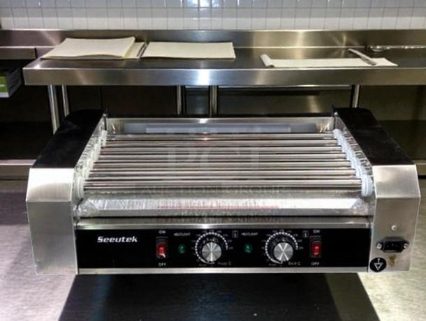 Seeutek CZ-7 hot dog roller grill with 7 rollers, 24 hot dog capacity. Pristine condition, 120V, fully tested and working.